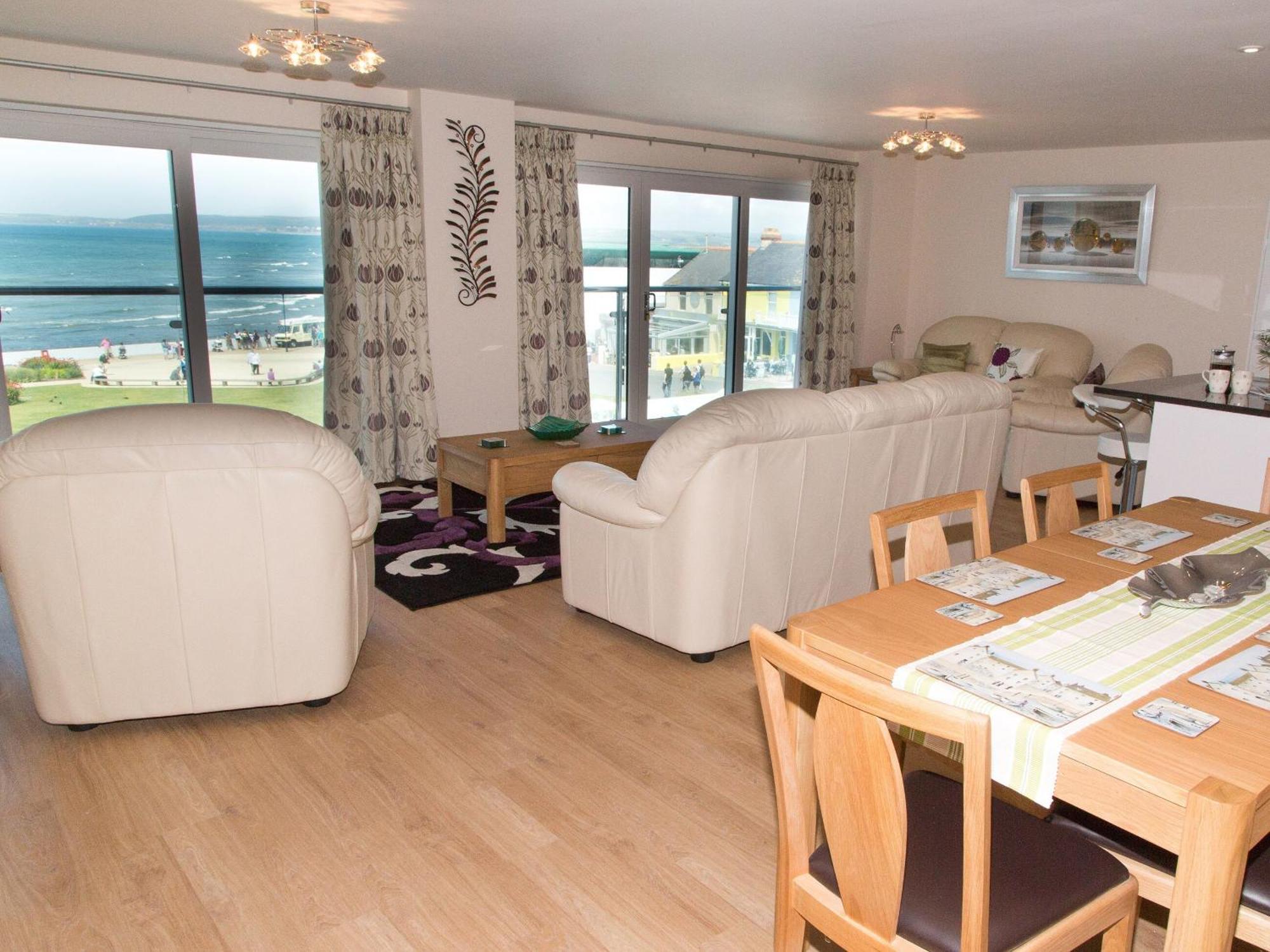 Apartment 11 - Latitude 51 Вествард Хо Экстерьер фото